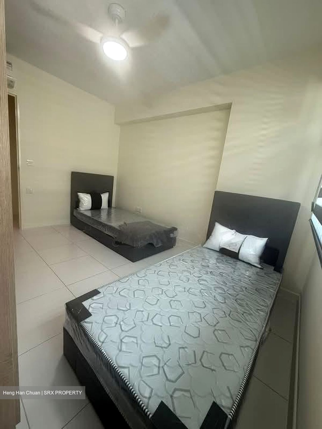Blk 426C Floral Spring @ Yishun (Yishun), HDB 4 Rooms #565193961